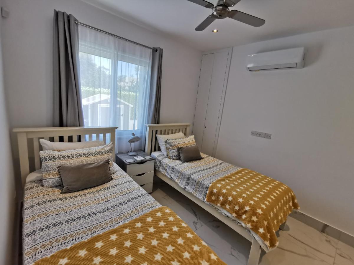 Paphos Gardens Apartment Buitenkant foto